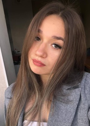 Арина из Ивантеевка (Московской обл.) 22 года