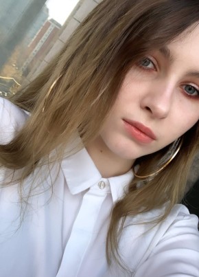 Лола, 24, Россия, Москва