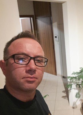 Mich, 42, Italy, Milano