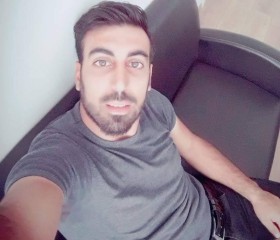 Melih, 37, Istanbul