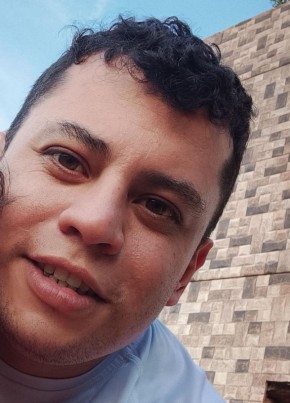 Kevin Daniel из Asunción 66 лет