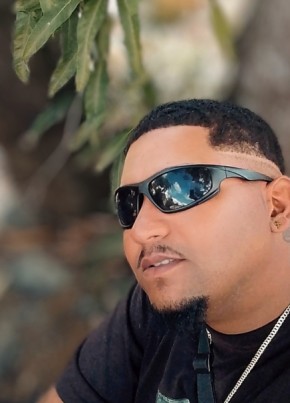 Yunior из Santo Domingo 18 лет