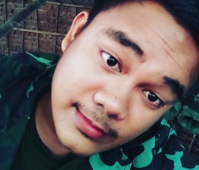 Aung, 31, Mae Sot