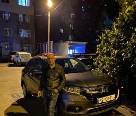 Giorgi, 48, Tbilisi