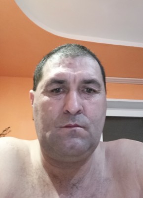 Антон, 49, Россия, Иланский