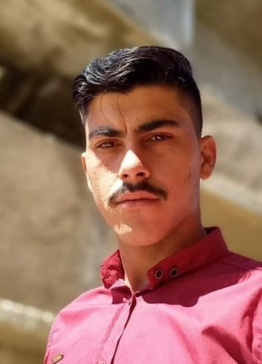 احمد العلي, 22, الجمهورية العربية السورية, دمشق