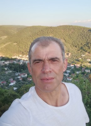 Adem из Bursa 49 лет