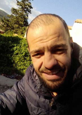 Hamid, 39, People’s Democratic Republic of Algeria, Draa el Mizan