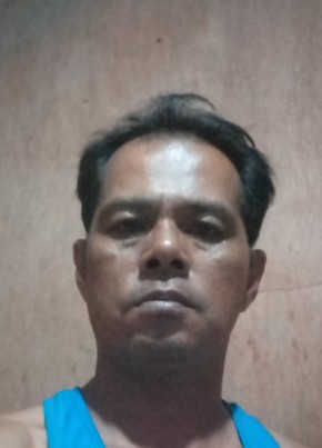 Jherico Malimban из Maynila 45 лет