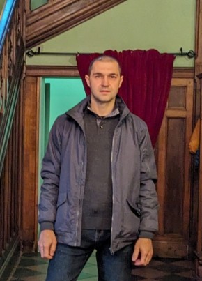 Андрей из Химки 43 года
