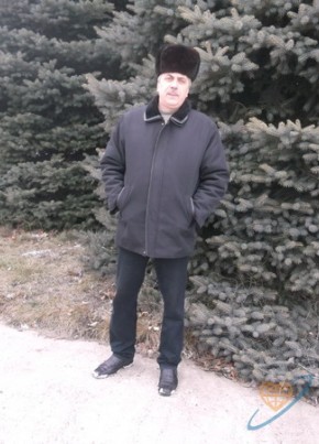 Александр, 65, Україна, Шахтарськ