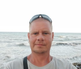 Lorenzo, 42, Szekszard