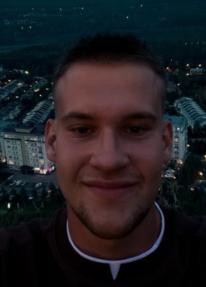 Егор из Красноярска 21 год