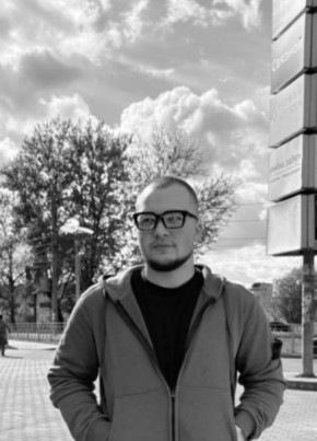 Илья из Петрозаводска 20 лет