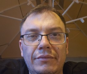 Anton, 43, Moscow
