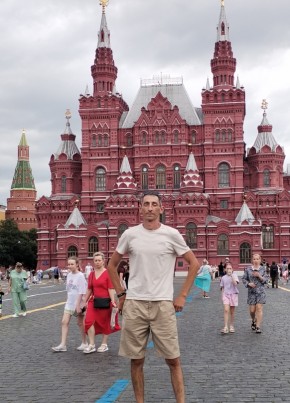 Роман из Кимры 42 года