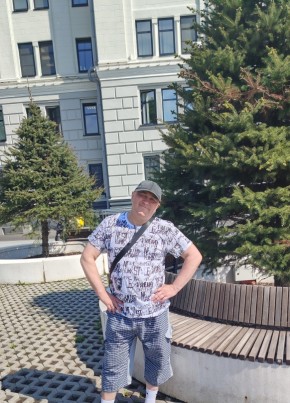 Матвей из Вологды 49 лет