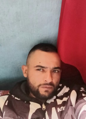 Califa из Medellín 31 год