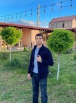 Edmond, 19  , Yerevan