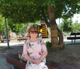 Ilsiyar, 61, Ufa