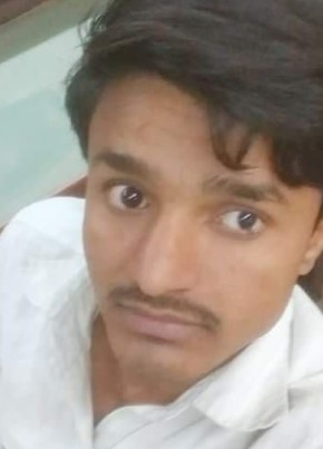 Suersh, 22, India, Tharād
