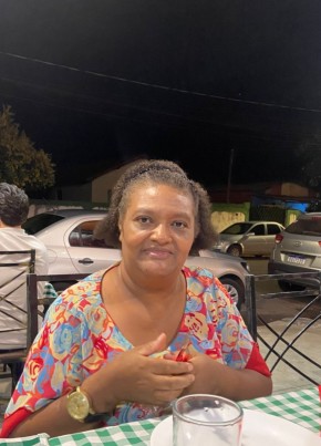 Luciana Lourenço из Naviraí 52 года