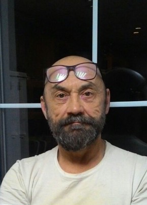 Андрей, 60, Россия, Белгород