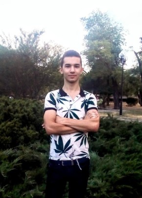 Денис, 23, Украина, Николаев