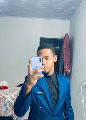 arthur из Niquelândia 18 лет