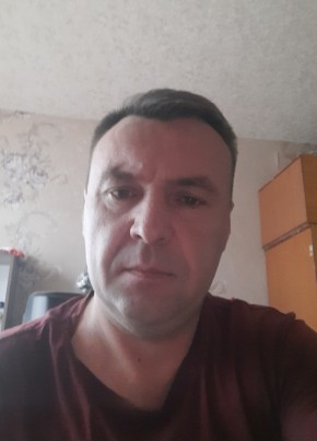 Андрей из Пензы 46 лет