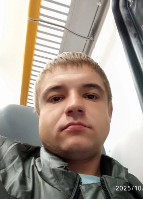 Костя из Москвы 32 года