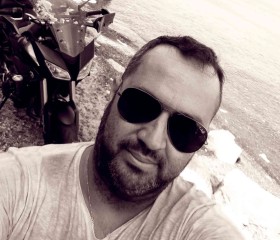 Herc, 44, Athens