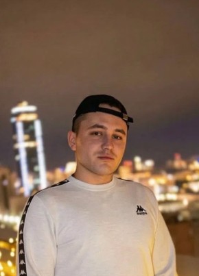 Анатолий из Екатеринбурга 27 лет