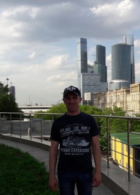 Oleg, 46, Russia, Moscow