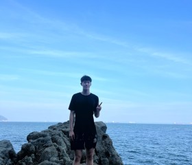 Max, 18, Busan