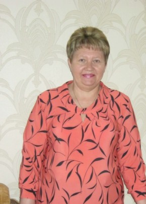 Людмила, 72, Россия, Торжок