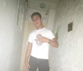 Michael, 23, Caracas