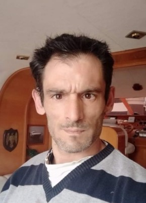 Francisco Javier, 47, Estado Español, Vigo
