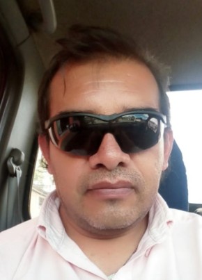Vinicio из Ambato 55 лет
