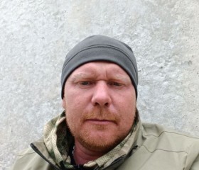 Anton, 38, Shakhty