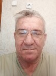 Виктор, 67 лет, Брянск
