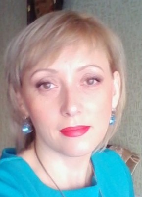 Анна, 48, Россия, Екатеринбург