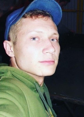 Максим, 27, Россия, Сатка