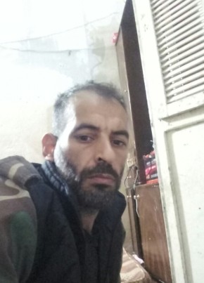 عثمان, 39, الجمهورية العربية السورية, حماة