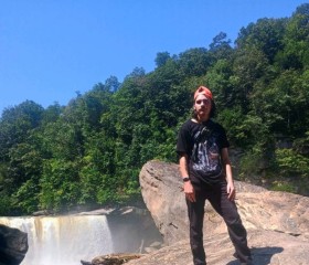 Dillon, 23, Philadelphia