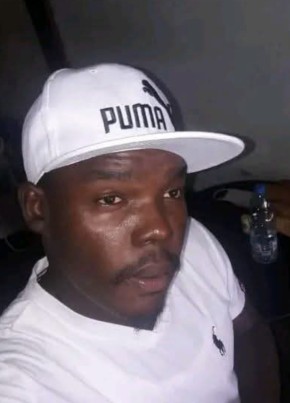 Bakoga из Douala 29 лет