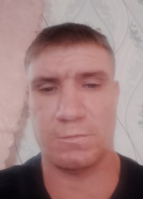 Толик из Нижнедевицка 34 года