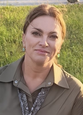 Юлия из Венёва 45 лет