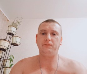 Валентин, 39 лет, Казань
