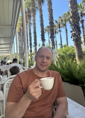 Denis, 50, Russia, Moscow